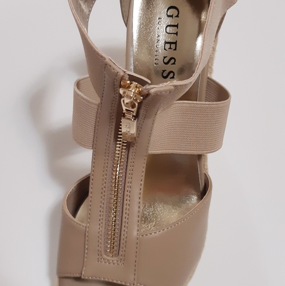 GUESS "Lora" zip-front espadrille - Picture 4 of 7